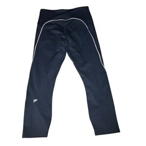 Fabletics Motion 365 Capri Leggings- M